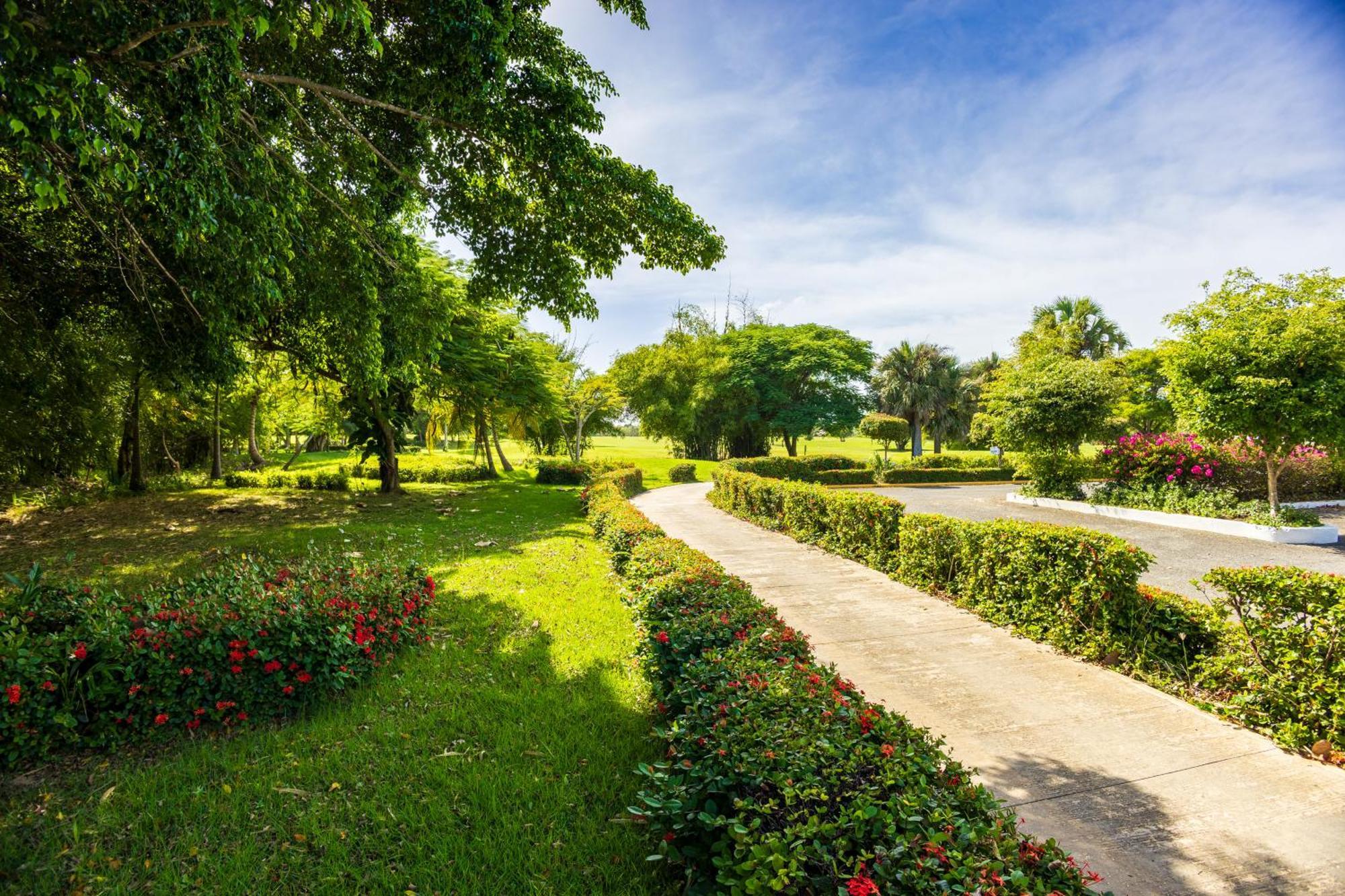 Private & Luxury Apartment Cocotal In Gated & Secured Community Punta Cana Exterior photo